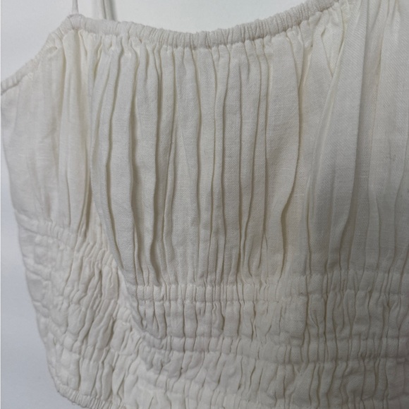 Cropped line tank w/ ajustable straps - Picture 2 of 7